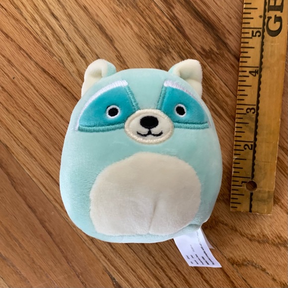 Squishmallows Aqua Raccoon 4” Blue Teal Stuffed Plush Toy Animal 11/2019 - Picture 2 of 8